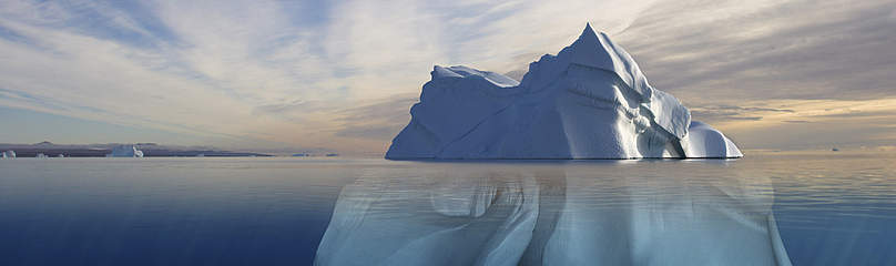 Melting iceberg showing the portion underwater that is sculpted by the sea. Polar regions. Digital ... / ©: naturepl.com / Bryan and Cherry Alexander / WWF Klima Arktis Is Hav / ©: naturepl.com / Bryan and Cherry Alexander / WWF